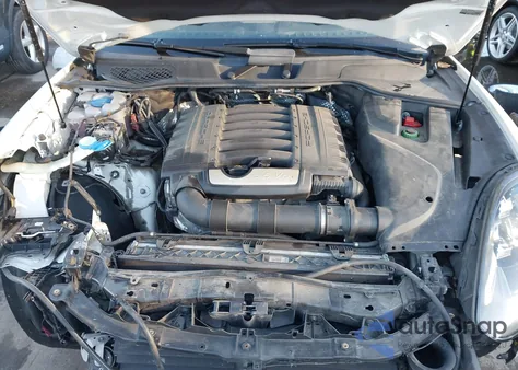 2017 Porsche Cayenne Platinum Edition from USA, damaged, VIN WP1AA2A2XHKA88888